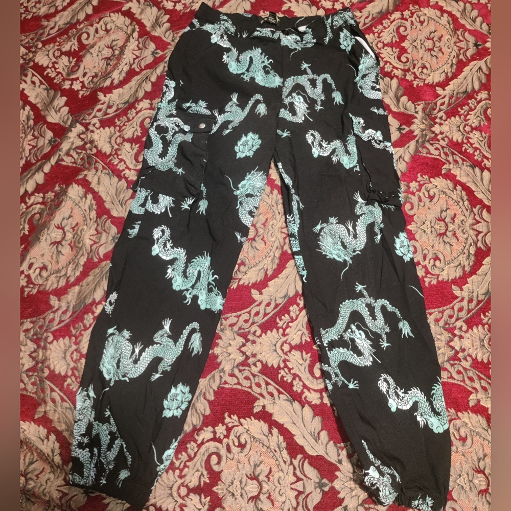 Like An Angel Dragon Stretch Sweatpants